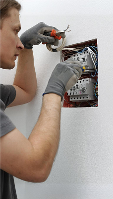 Cover Nail Holes: The Complete DIY Guide for a Flawless Wall