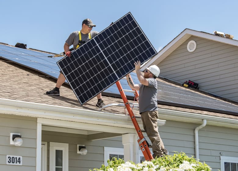 installing house solar panels