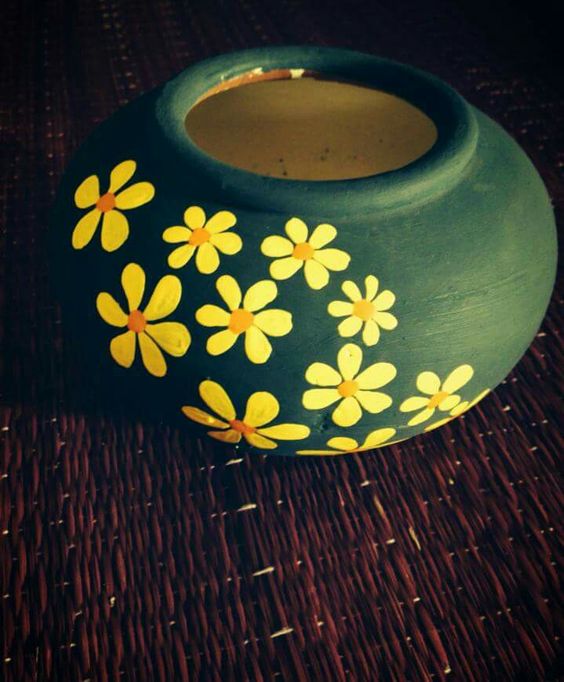 Customized pottery